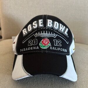 Rose Bowl 2012 Wisconsin Badgers Oregon Ducks Baseball Hat Cap Adjustable OS